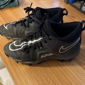 Nike Alpha Menace 3 Football Cleats size 5Y
